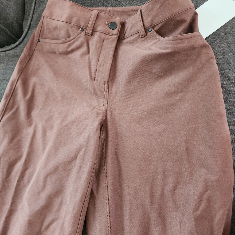 BNWT women's pants - Picture 9 of 10
